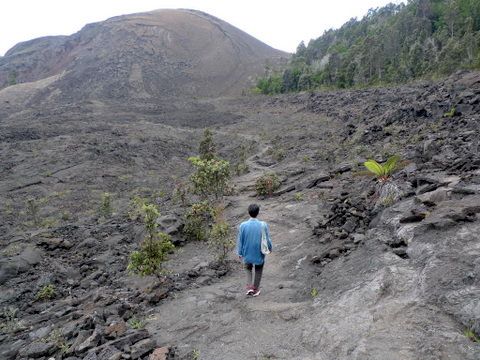 ぐるっと一周「Kilauea Iki Trail」 ②