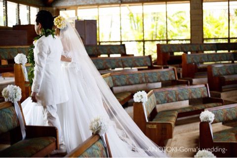 Hawaii挙式 ・結婚証明書～これからこの人に支えられて生きていくのね、が 最も伝わる素晴らしいバージンロード