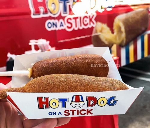 【ハワイ最新オープン情報！】オアフ島で３店舗目「Hot Dog on a Stick（ホットドッグオンアスティック）」